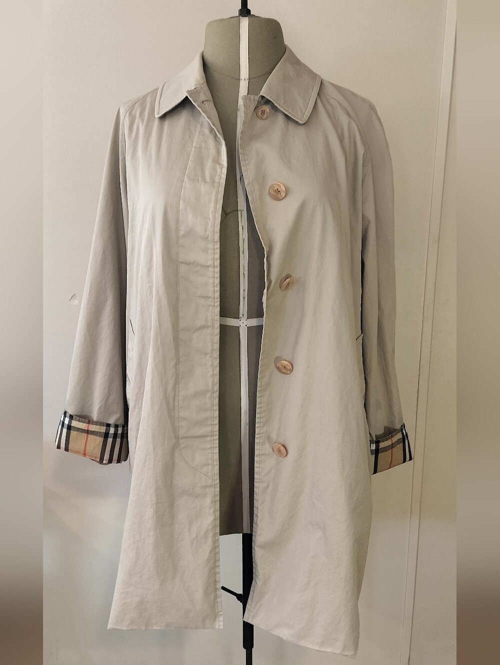 Burberry Beige Trench Coat with Signature Check Cuffs